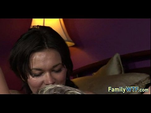 Stepdaughter gets fucked 1317
