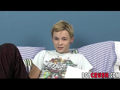 Solo interview with masturbation gratis