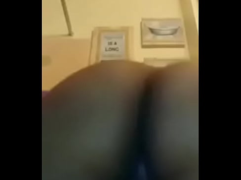 Twerking sum nasty ass Booty