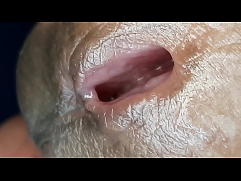 Zoom na uretra do penis gososo