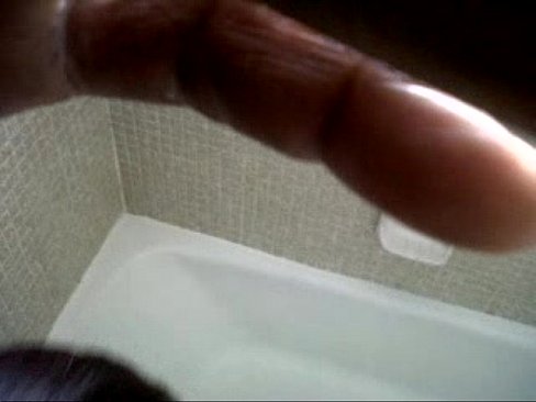 head n the bath room.3GP