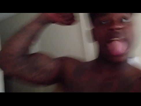 trim.HqzA4x.MOV