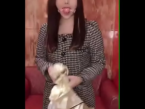 我将成为一个帅气的偶像,里面有毛刺和生衣!