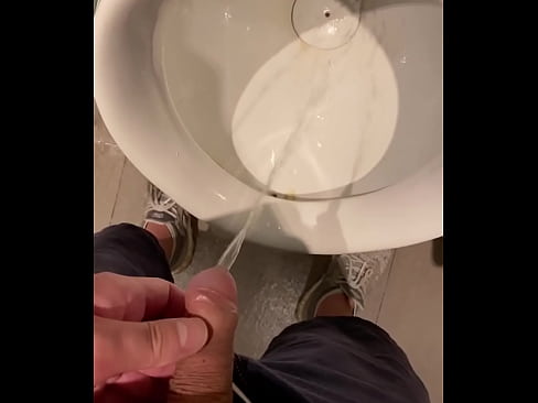 Mn slave with small dick piss pee at toilet