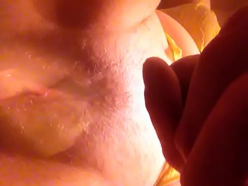 piss on my wifes pussy