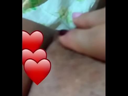 Mujer madura que lleva dos años soltera se masturba para su amigo que está en otro país y también busca hombres de Bogotá Colombia para que le hagan el amor para informes escribir al 3212937070