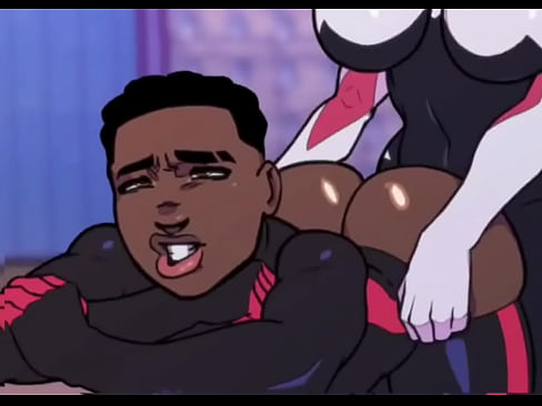 Spider Gen tiene sexo en el tejado