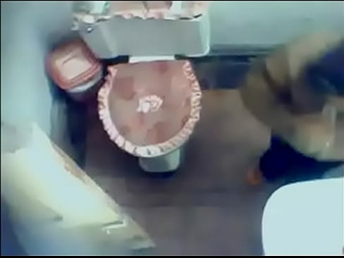 ACHICANDO LA BOMBA