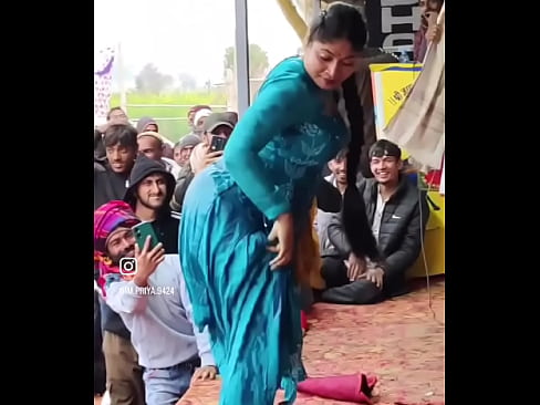 Haryanvi Hot Dancer Priya