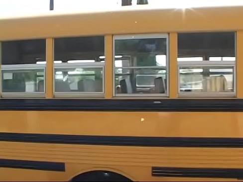 Curvy brunette seduces older bus driver to fuck her in his car