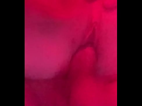 Creampie in the pussy at home