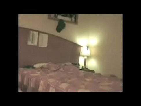 Turist girl hidden cam at bellisimael room