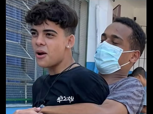 Cuidado com o negão