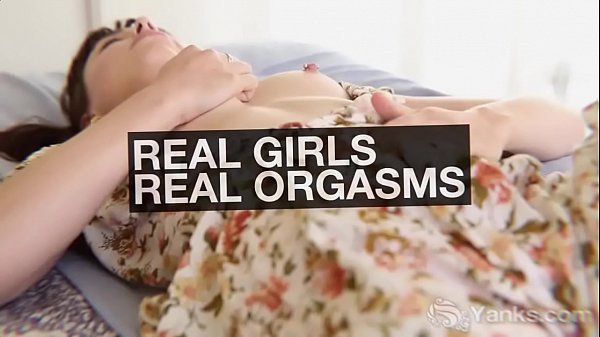 Brunette babe from Yanks Ayelisa masturbating to happy orgasm