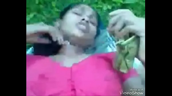 Indian wife gets hard fuck by husband