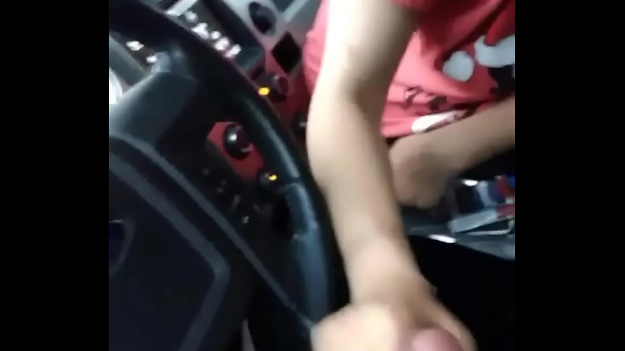 Getting blowjob in truck he doesn't even know still