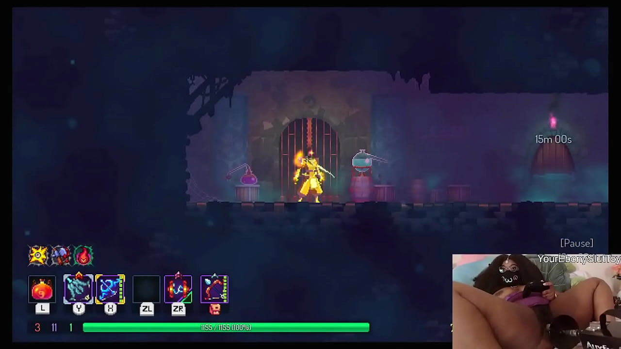 Fucking My Hairy Pussy With My Sex Machine While I Play Game - Dead Cells