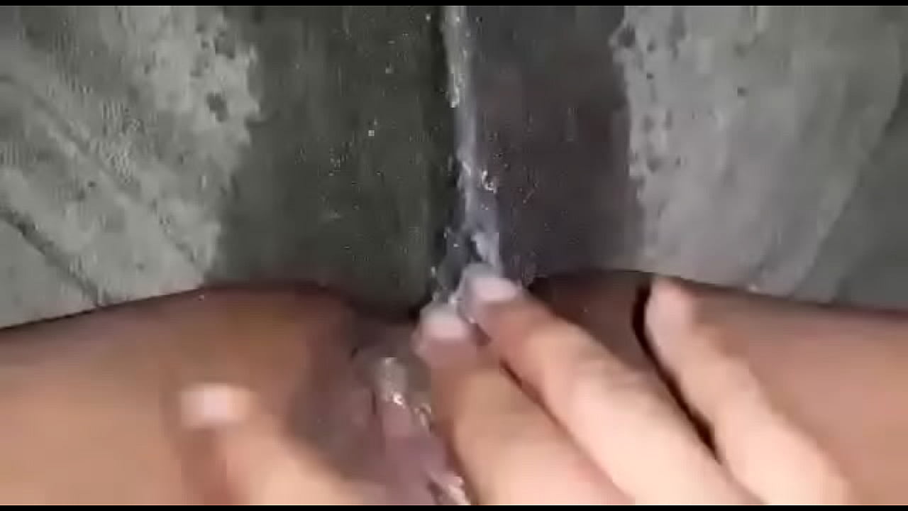Fingering and squirt
