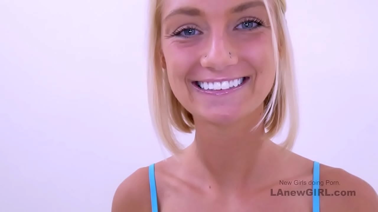 Blonde from south gets pussyfucked at her audition