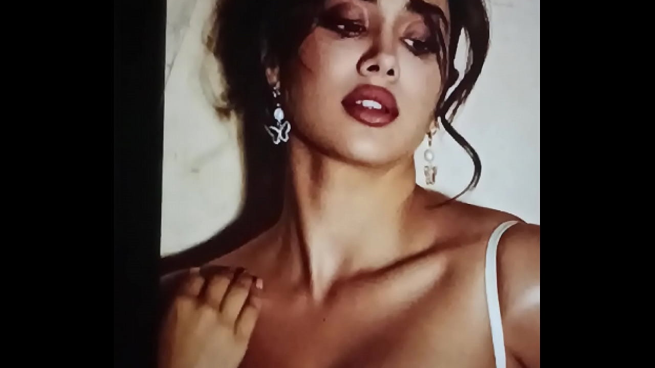 Janhvi Kapoor bitch cum tribute mote chuche waale randi