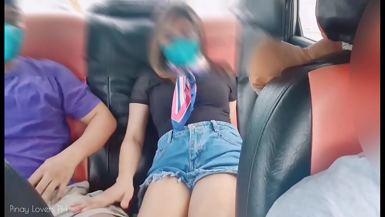 Threesome Public sex in parking lot