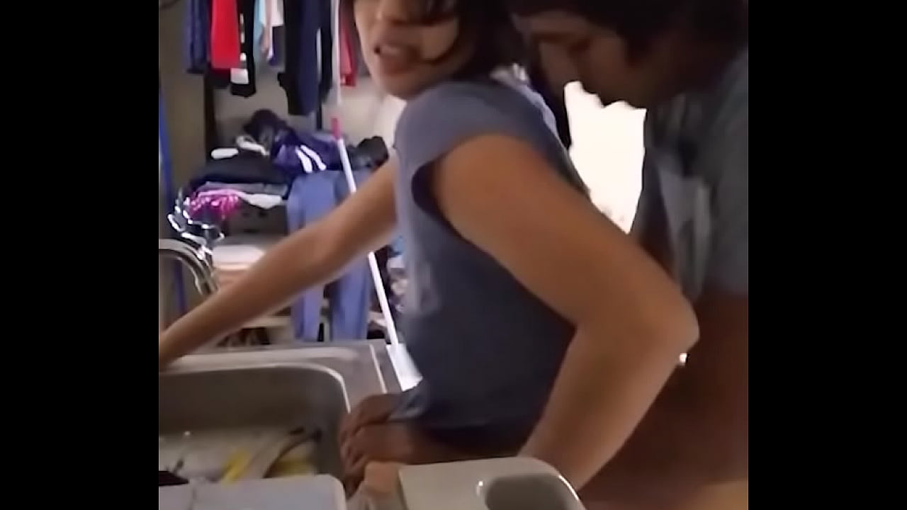 Cute amateur Mexican girl is fucked while doing the dishes
