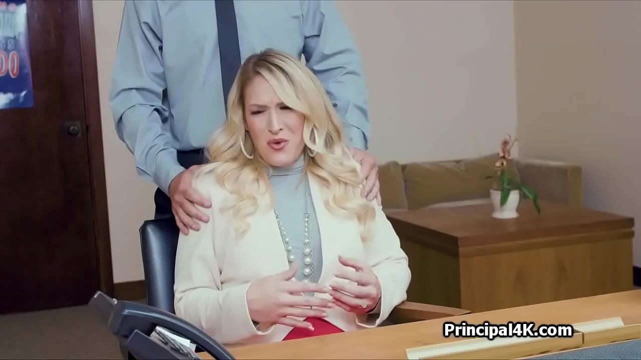 Slutty house wife milks dick at the principals office