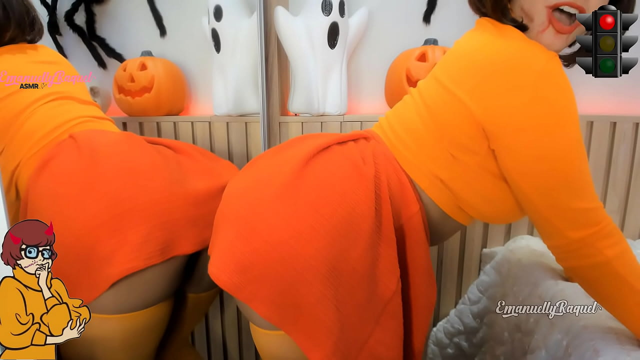 Zoombie Velma Dinckley Scooby Doo cosplay for halloween, jerk off game, blowjob and anal toy