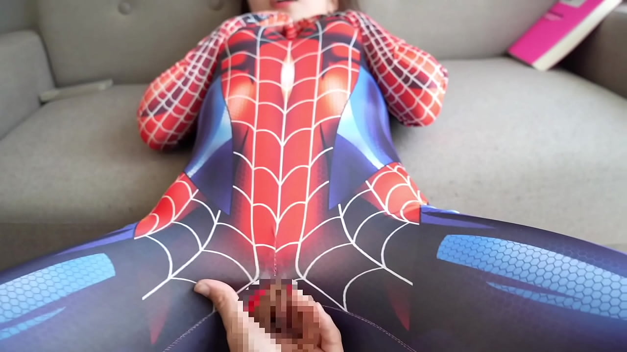 【Pov】Spider-Man got handjob! Embarrassing situation made her even hornier.