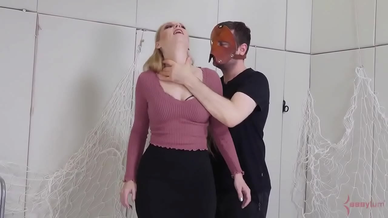Blonde submissive Delirious Hunter getting dominated and throat fucked by her master