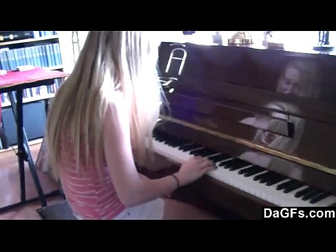 Dagfs - Sexy Piano Lesson
