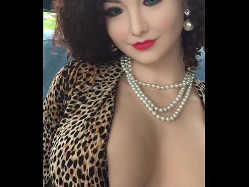 Silicone Real Puppe with short curls