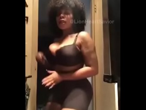 Ebony slut with big fake booty