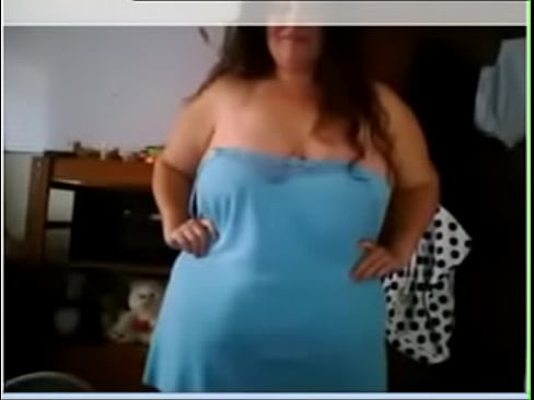 Brazilian woman on webcam showing her huge tits