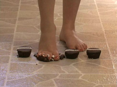 Foot Fetish - Sexy feet crushing chocolate cupcakes