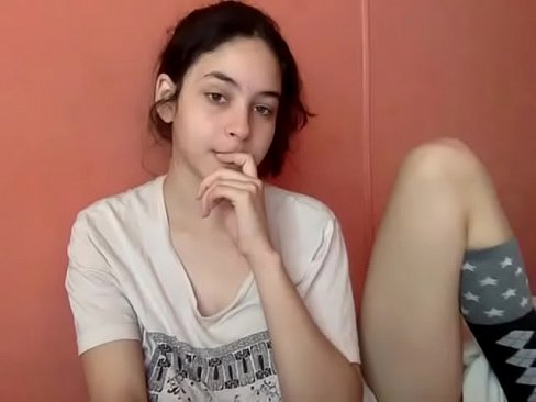 Adorable teen girl lives boobs shows
