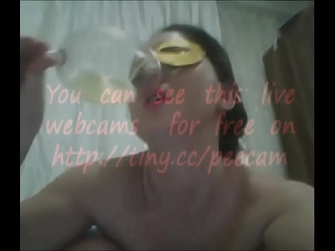 webcam pee girl17