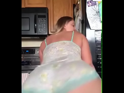 What's her name? pawg dancing your big ass.