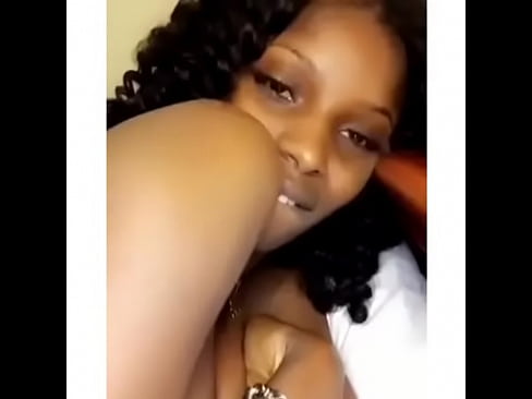 NairobiXXX.com - Nairobi Call girl introduces herself by posting nude video