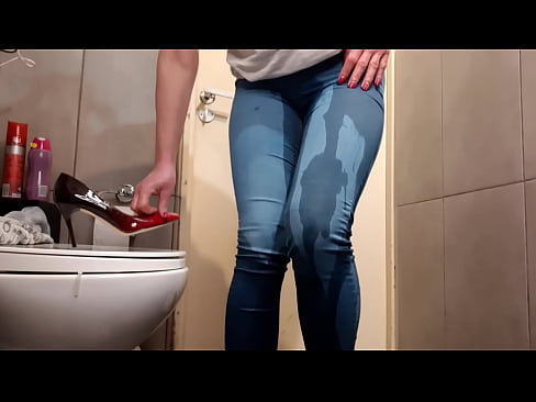 Desperate Pee in My Jeans Compilation in Bathroom and Outdoor