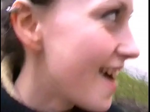 Wet chick plowed by boyfriend
