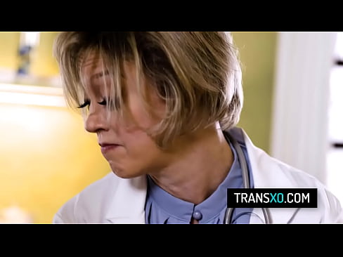 TS Ella Hollywood got analed by trans nurse Khloe Kay
