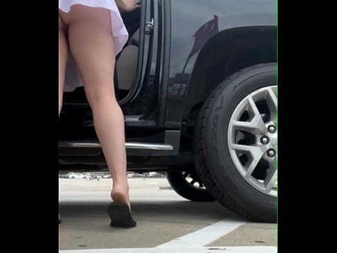 Laina Marie shows ass and tits upskirt flashing in public
